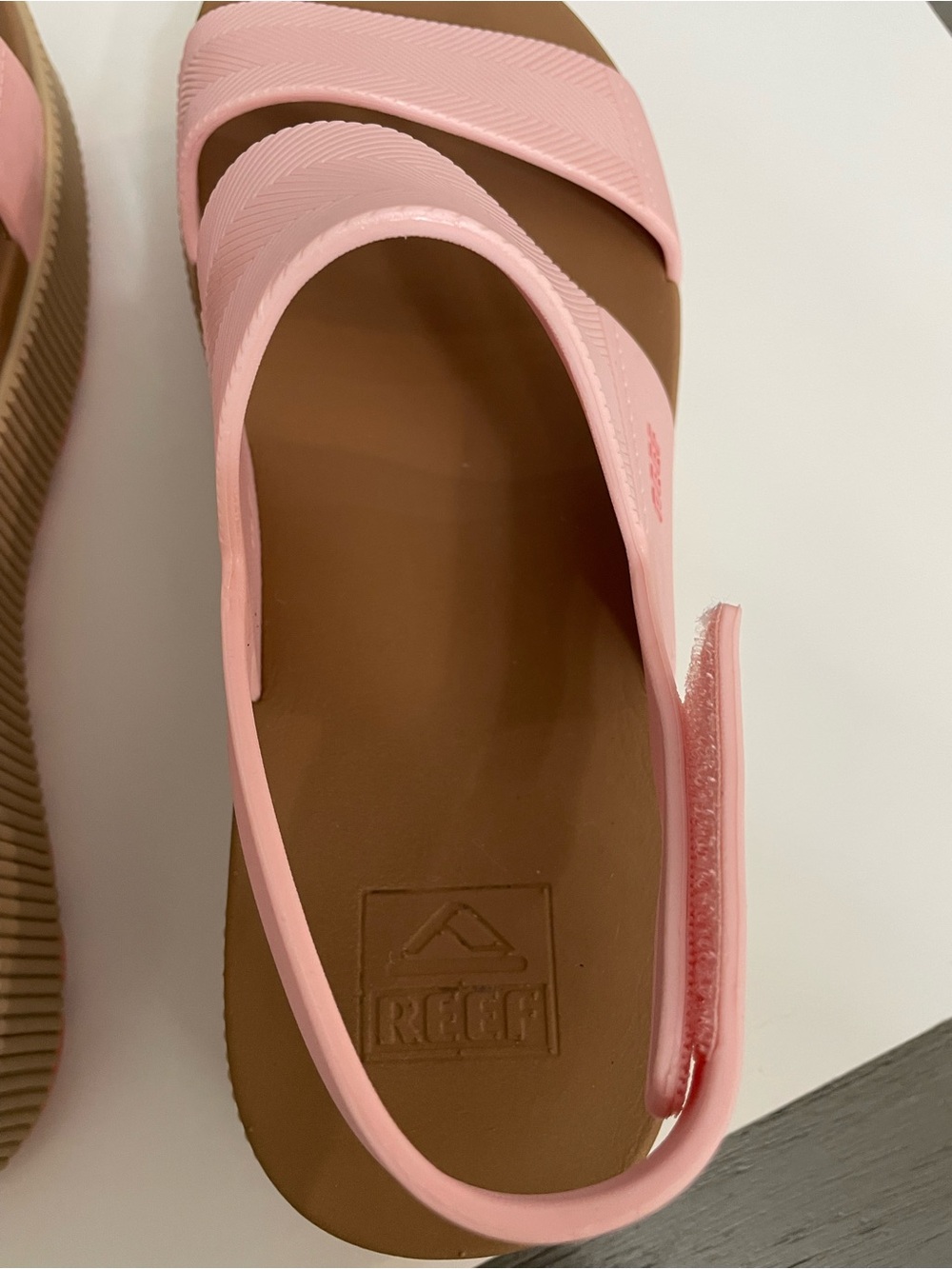Reef Pink Platform Slingback Sandals with Tan Midsole - Picture 9 of 13